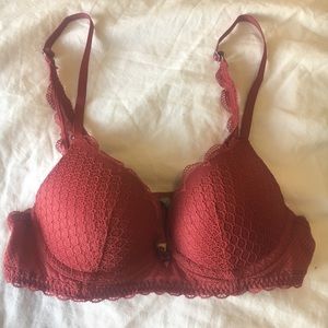 Aerie bra - 32B (Never been worn!)